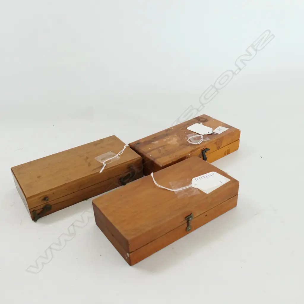 3 CASED SETS OF SMALL CHEMICAL BALANCE WEIGHTS Image 1++